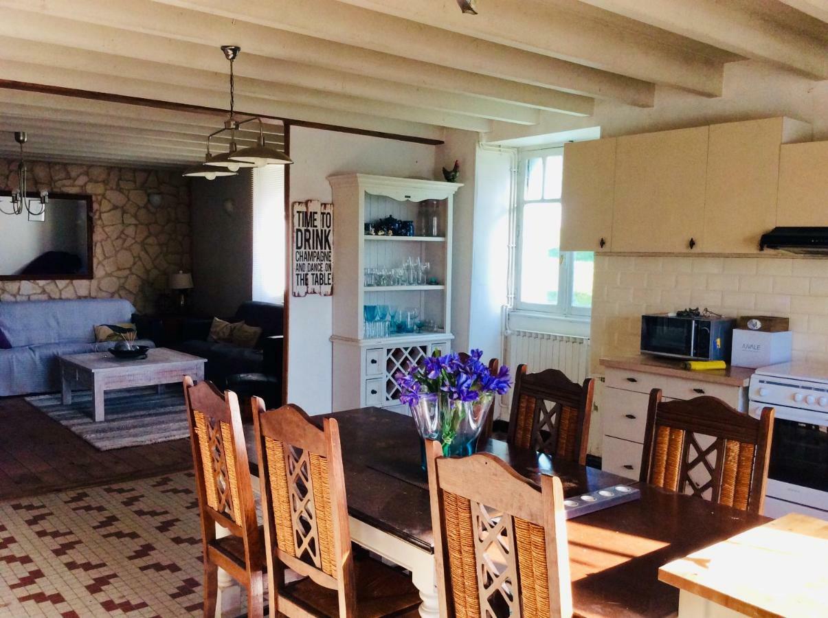 Les Outres Villa Chabrac Esterno foto